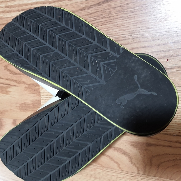 Fenty x Puma by Rihanna Slides - Picture 3 of 3